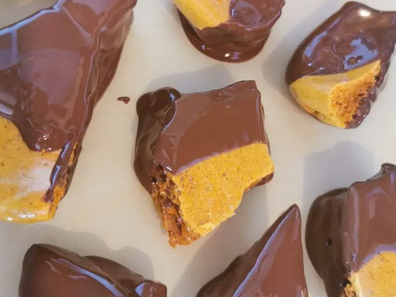 Chocolate Honeycomb - The Cookie Jar Co.
